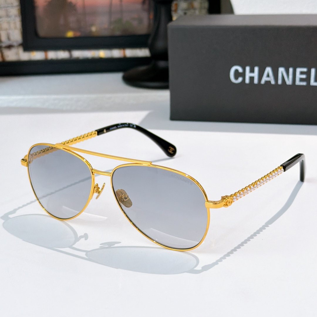 Chanel Fashionable Sunglasses Top Quality - Image 5