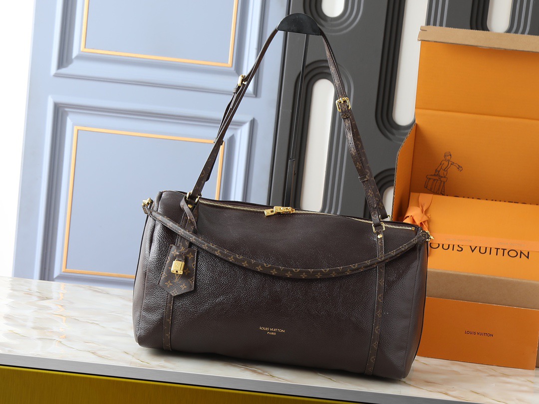 LV Express Travel Keepall Travel Bag - Image 2