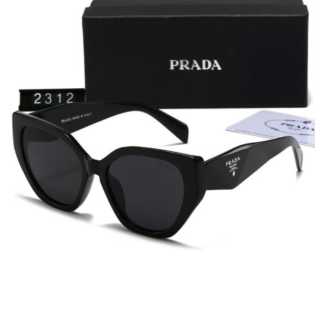 Prada Fashionable Sunglasses - Image 6