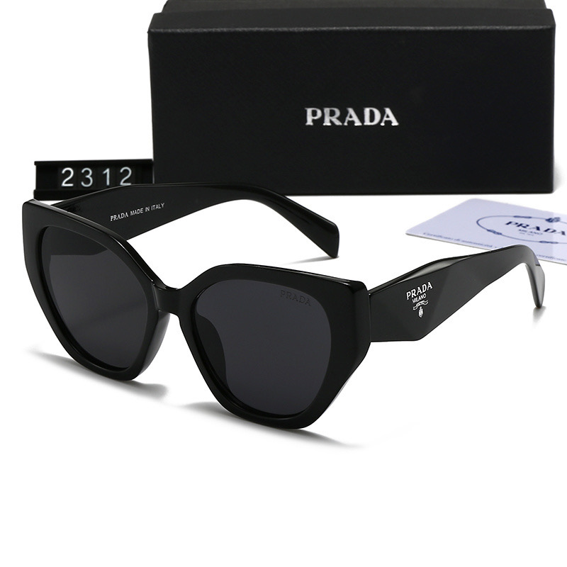 Prada Fashionable Sunglasses - Image 6