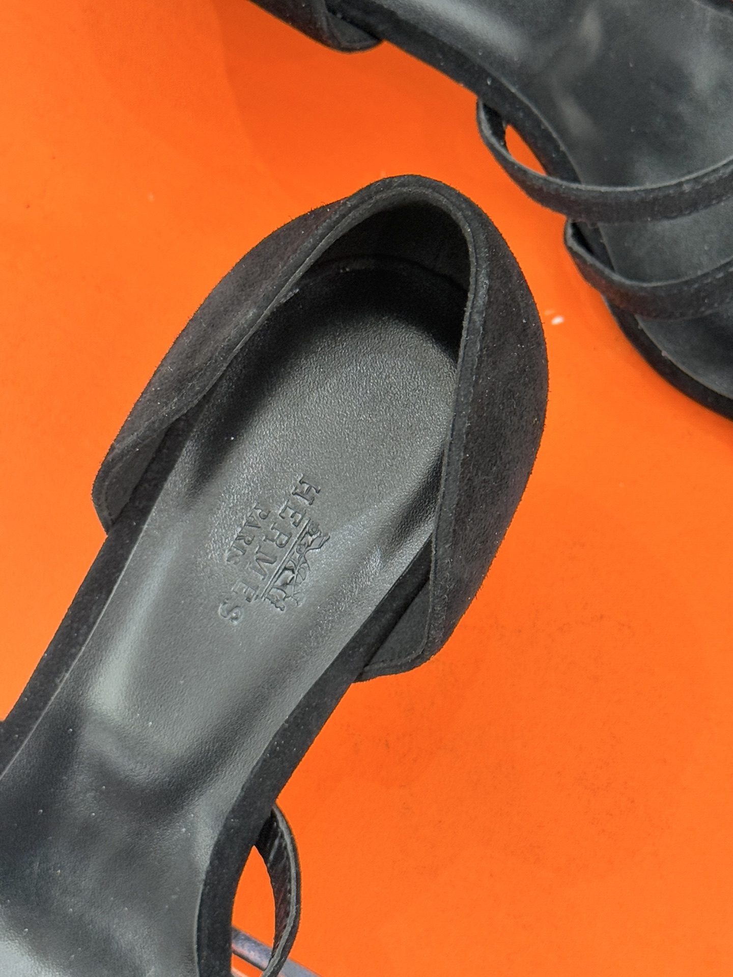 Hermès Kelly Buckle Thin-Strap Kitten-Heel Sandals - Image 8