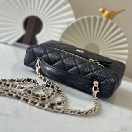 Chanel 25C Vanity / Clutch with Chain - Image 3