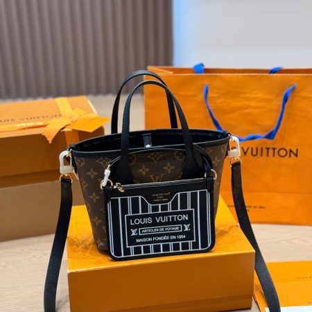 LV Neverfull BB Bandouliere Inside Out Tote Bag - Image 6