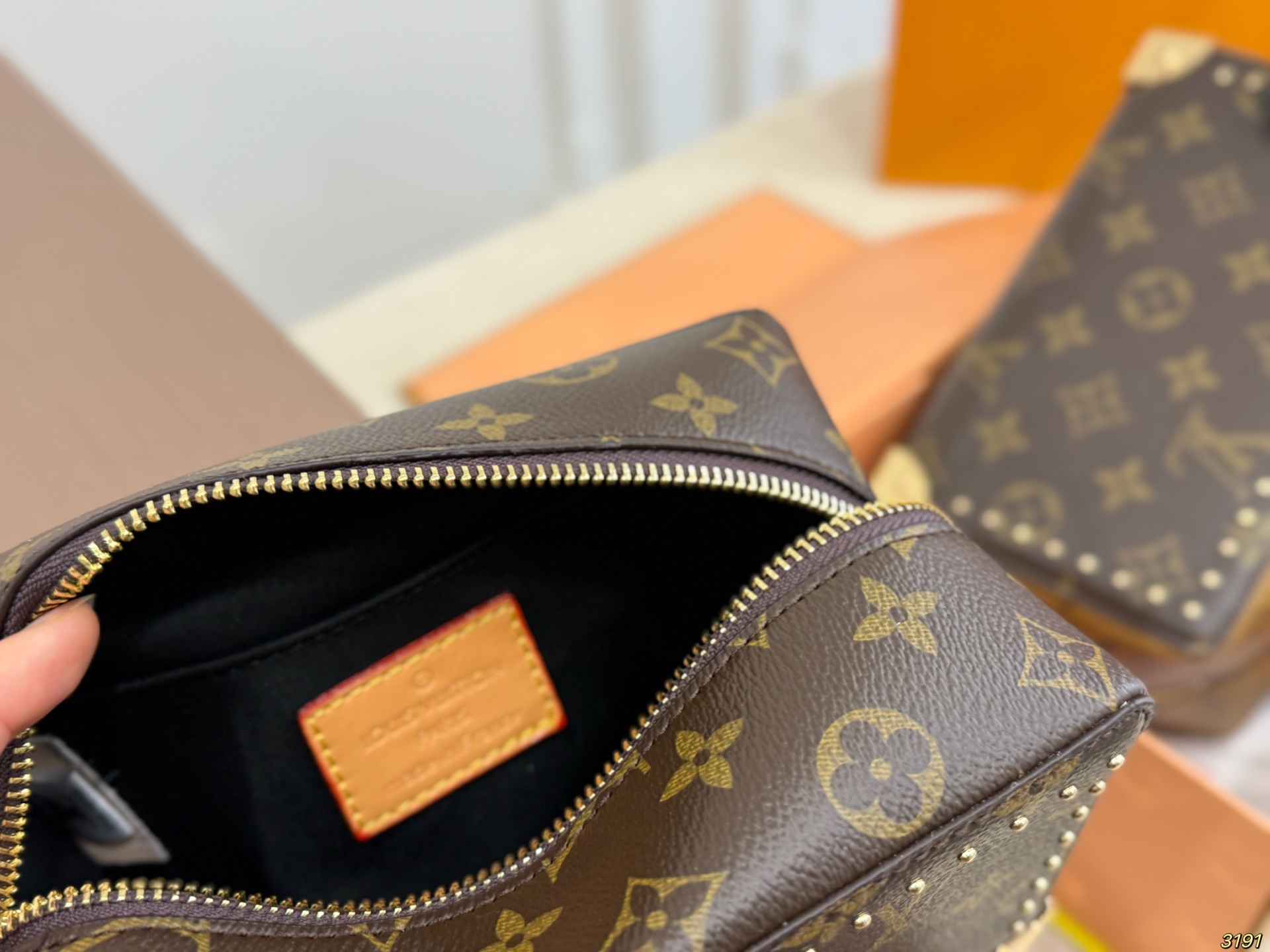 LV Locker Dopp Kit Trunk Monogram Bag - Image 9