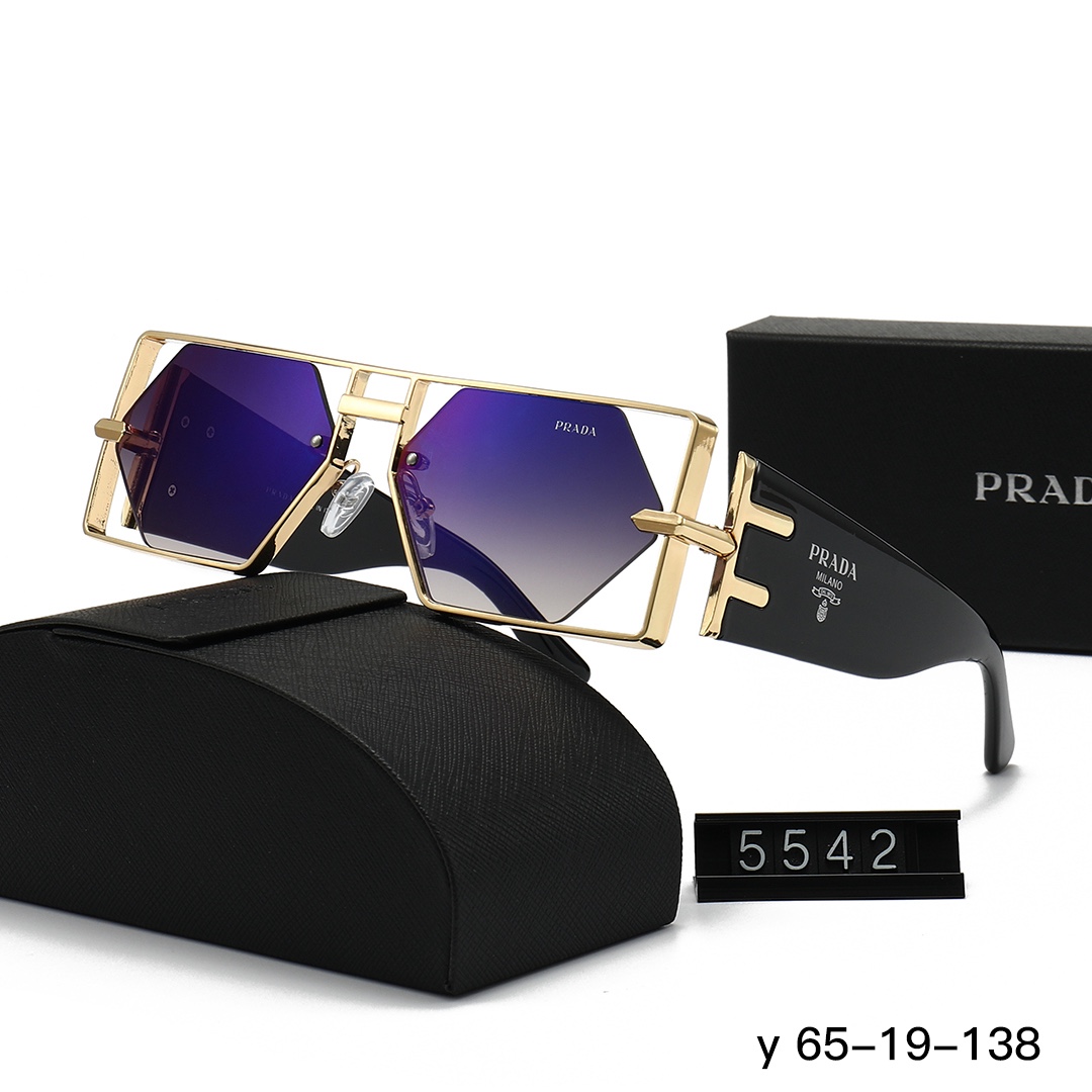 Prada Fashionable Sunglasses - Image 4