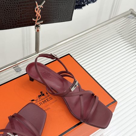 Hermès Kelly Buckle Thin-Strap Kitten-Heel Sandals - Image 8