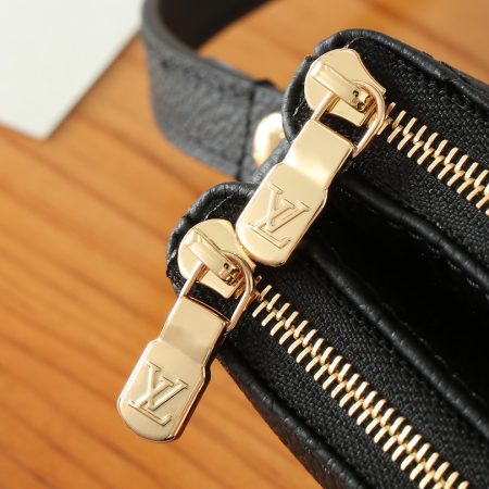 LV Pochette Shoulder Bag - Image 4