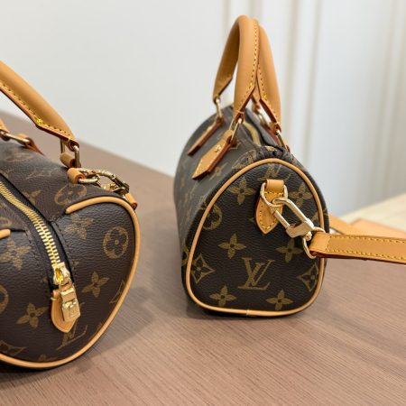 LV Nano Speedy Heart-Shaped Bag - Image 4