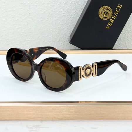 Versace Fashionable Sunglasses - Image 6