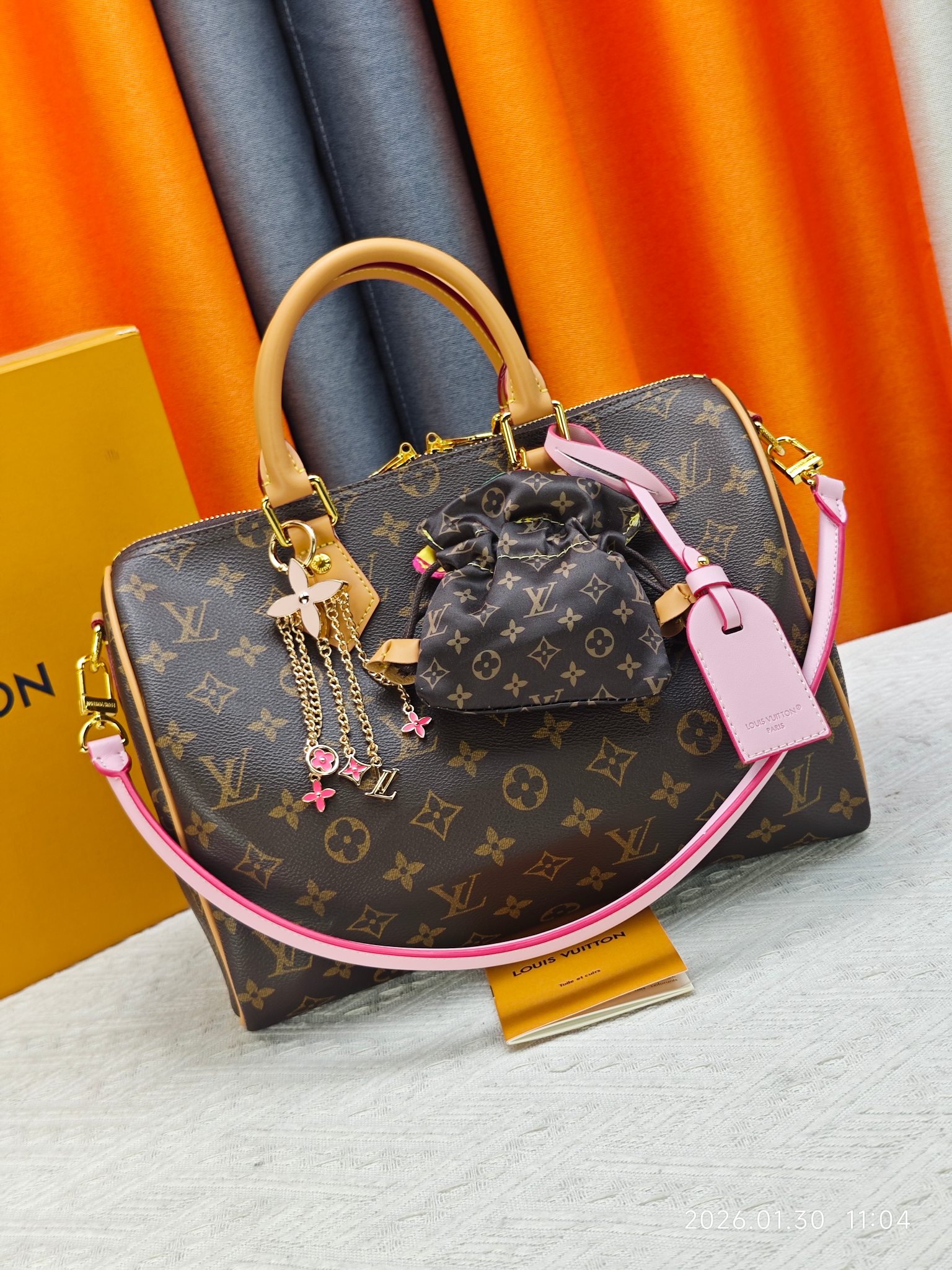 LV Speedy 30 Bag - Image 1