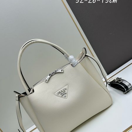 Prada Handbag/Shoulder Bag - Image 3