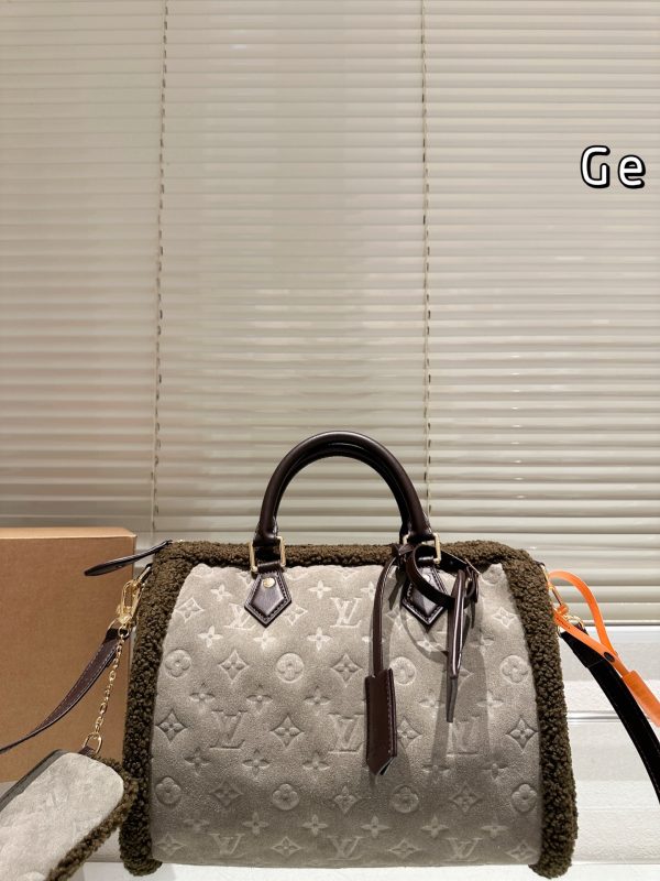 LV Speedy Soft Teddy 30 Bag