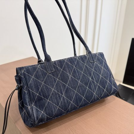 Chanel Denim Underarm Bag - Image 3