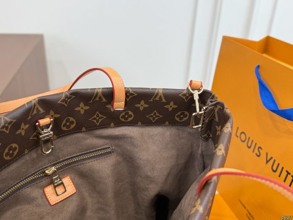 LV's New Tote Bag