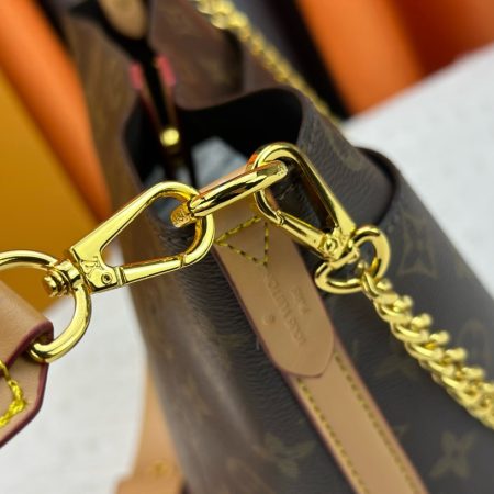 LV Lock and Walk Women Handbag - Image 7