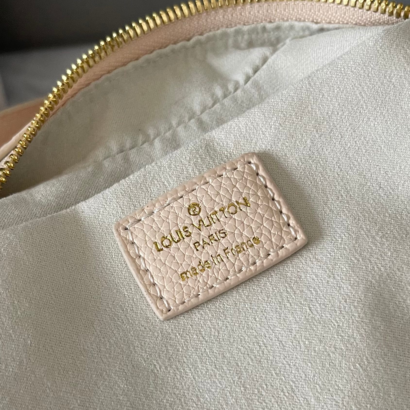 LV Bagatelle Monogram Empreinte Bag - Image 7
