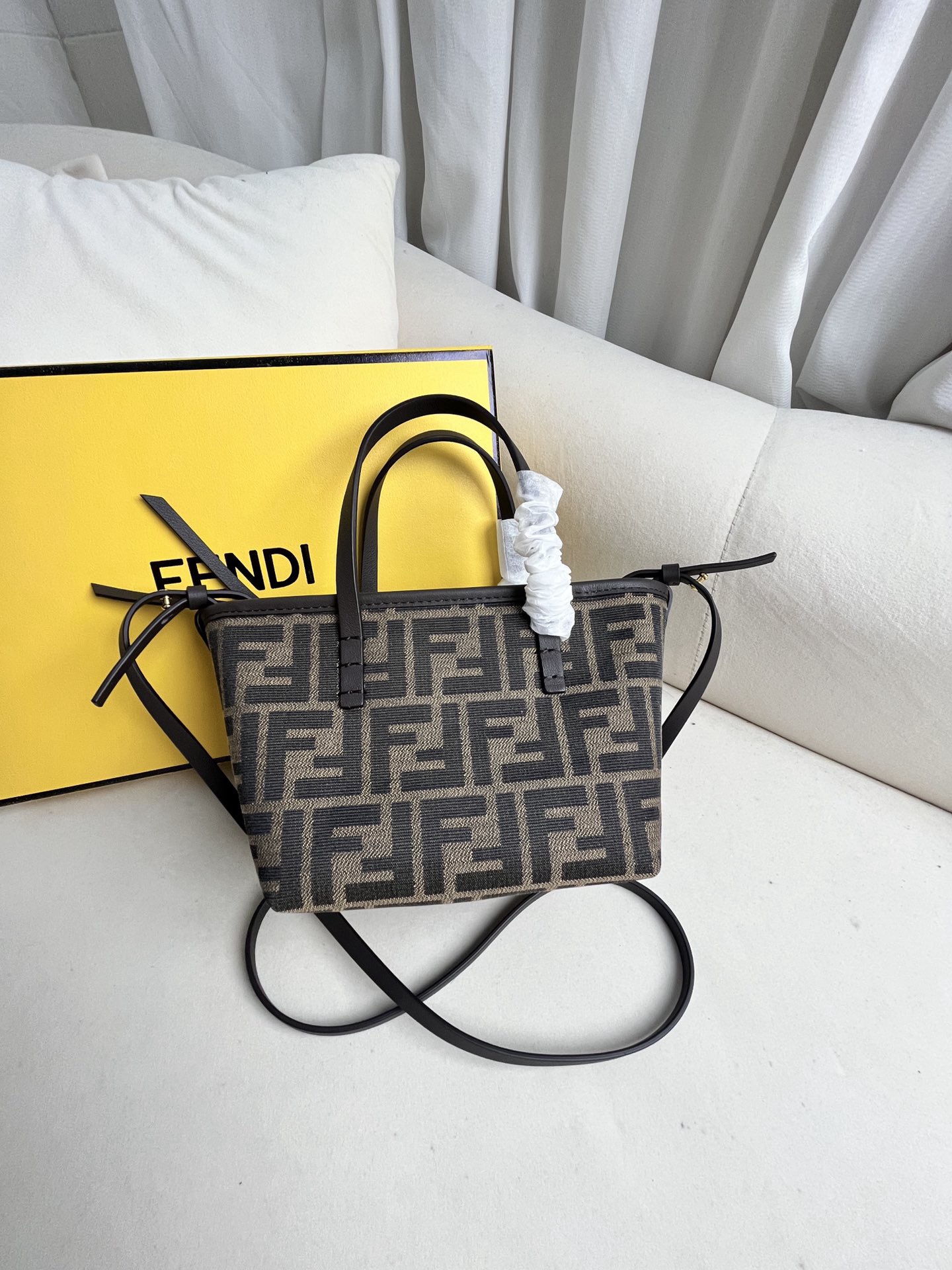 Fendi Mini Roll Tote Bag - Image 2