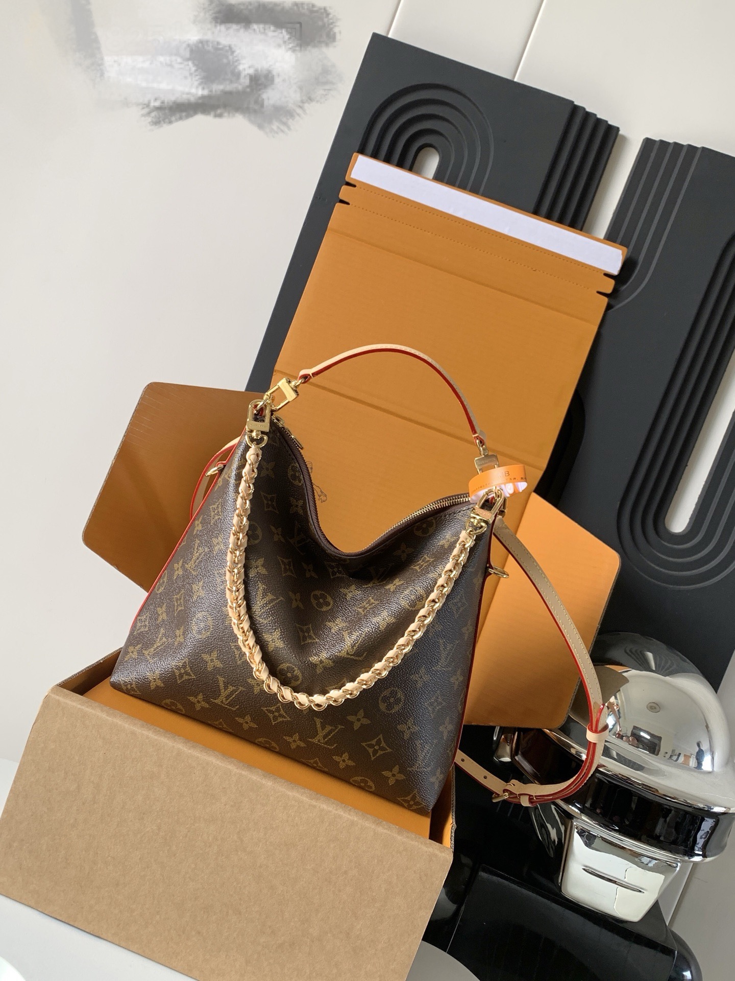 LV Multipass Monogram Handbag Top Quality - Image 1