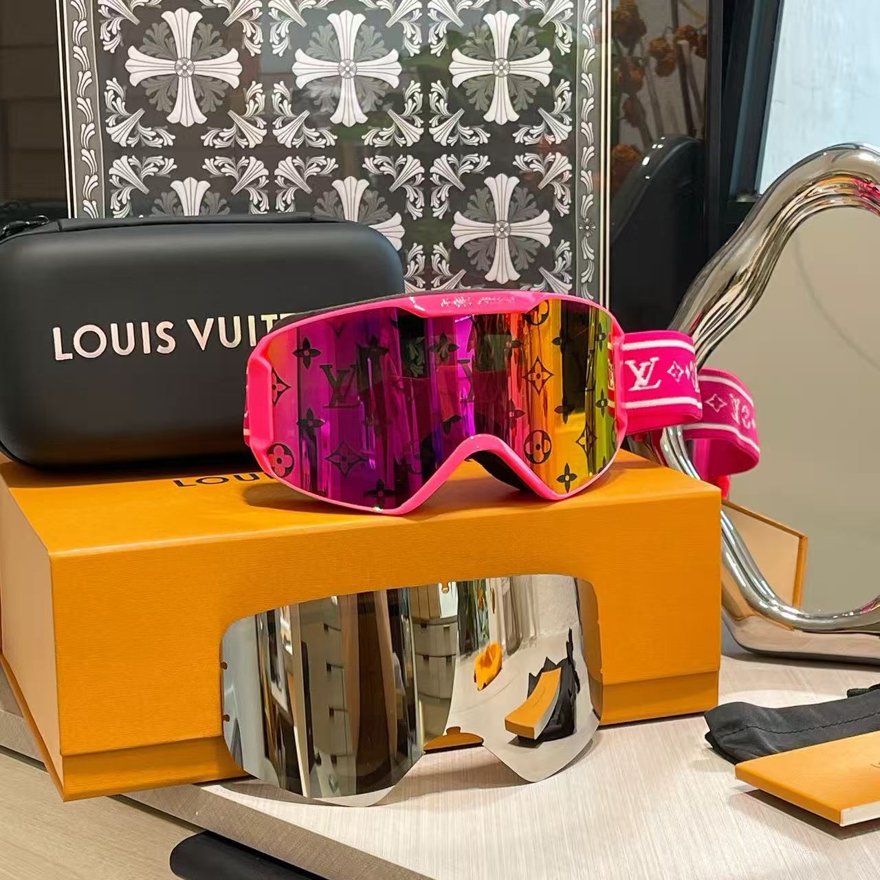 LV Ski Goggles - Image 1