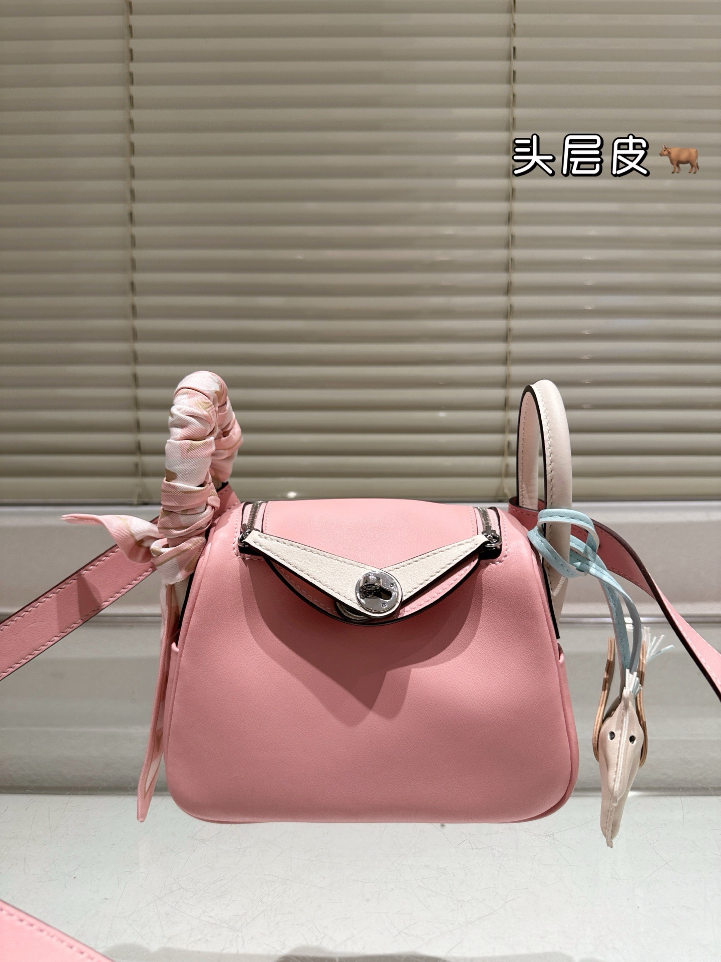 Hermes mini Lindy colorblocked silver buckle bag - Image 2