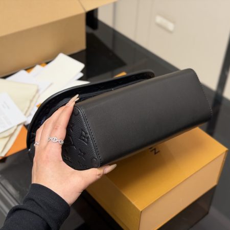 LV Pulse Messenger Monogram Shadow Bag - Image 8