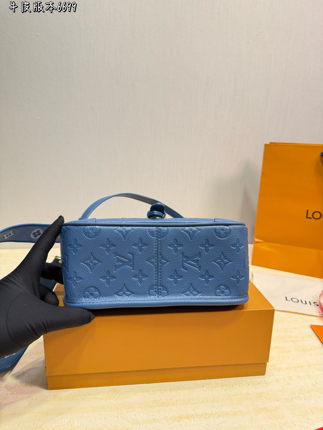 LV Diane Monogram Empreinte Bag - Image 8