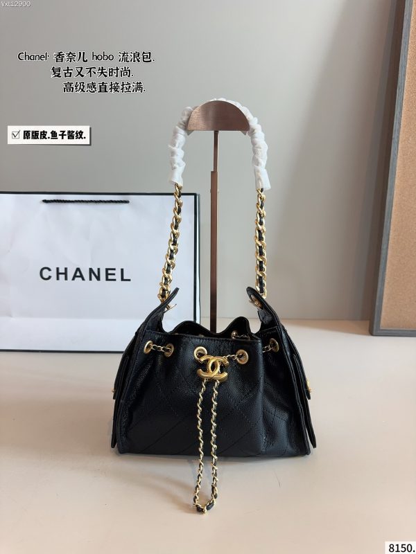 Chanel Metallic Caviar Quilted Medium Chanel 25 Handbag Silver