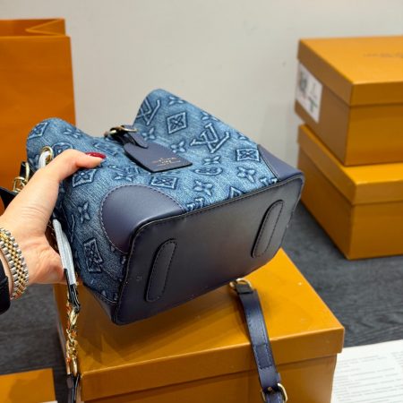LV Denim bucket shoulder handbag - Image 9