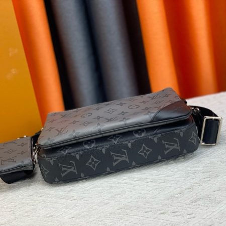 LV Reverse Monogram Eclipse Trio Messenger Bag - Image 5