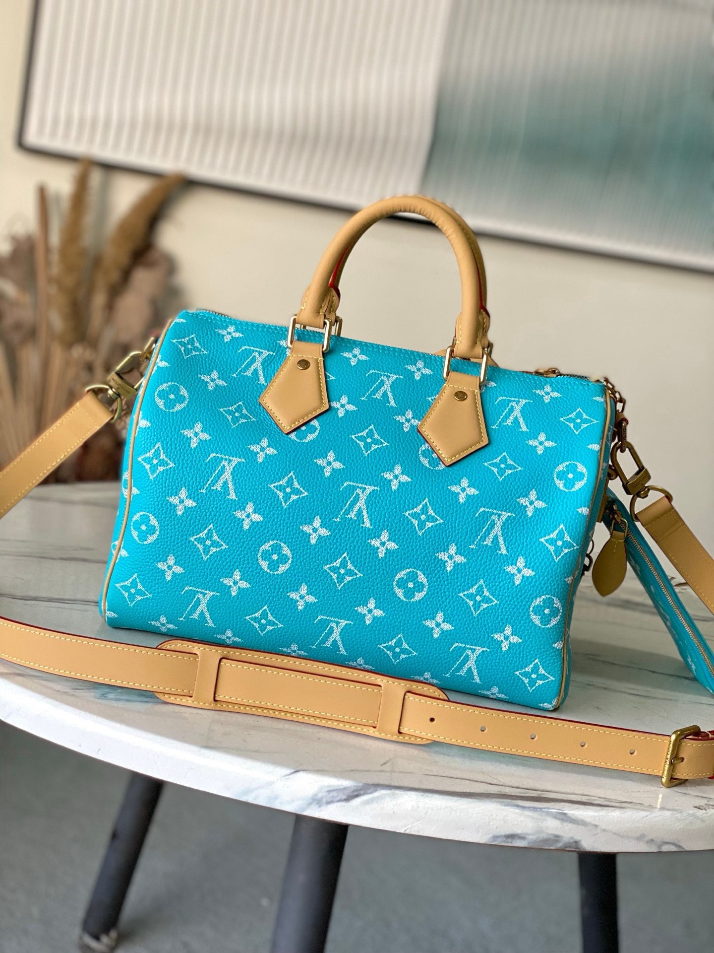 LV Speedy P9 30cm Bag Top Quality - Image 3