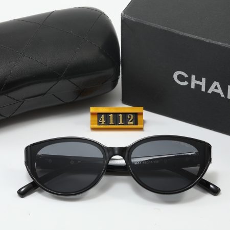 Chanel Fashionable Sunglasses - Image 7