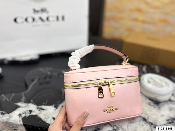 Coach Rainer Box Bag