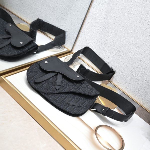 Dior Shoulder Body Bag Oblique Saddle Messenger Pouch Black