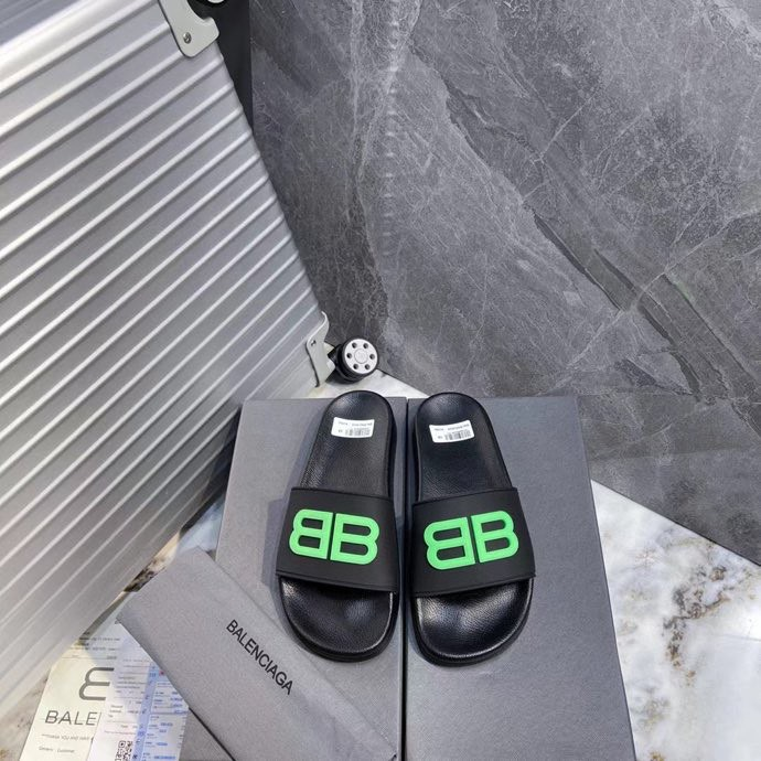 Balenciaga  Flat Slippers Slide Sandal - Image 6