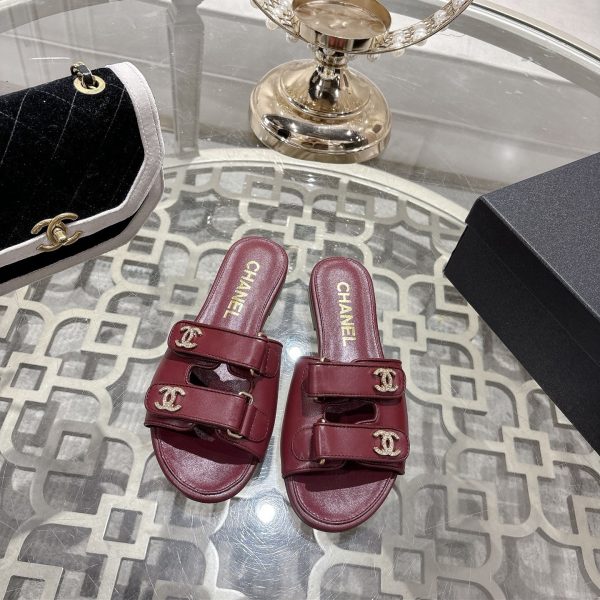 CHANEL CC Spring Flat Sandals