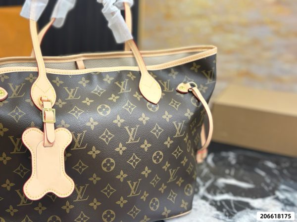 LV Neverfull Tote Bag