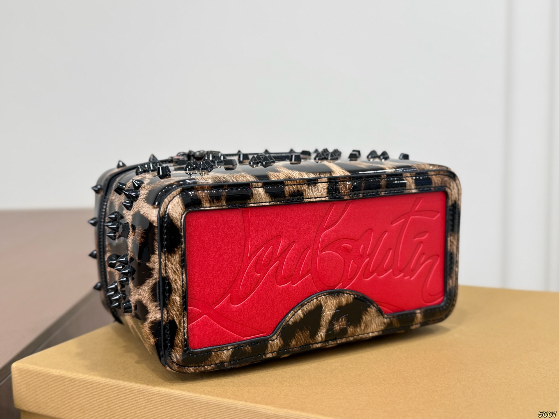 Ferragamo Leopard Vanity Box - Image 7