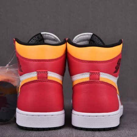 Air Jordan 1 Light Fusion Red 555088-603 - Image 6