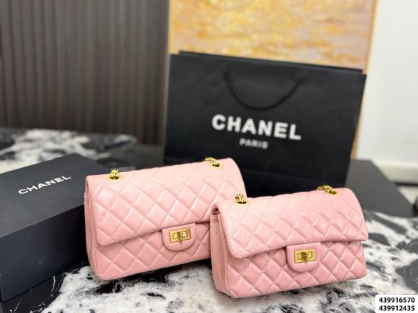 Chanel Quilto 2.55 Shoulder Bag
