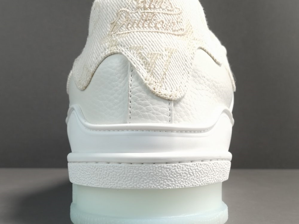 LV Trainer White - Image 5