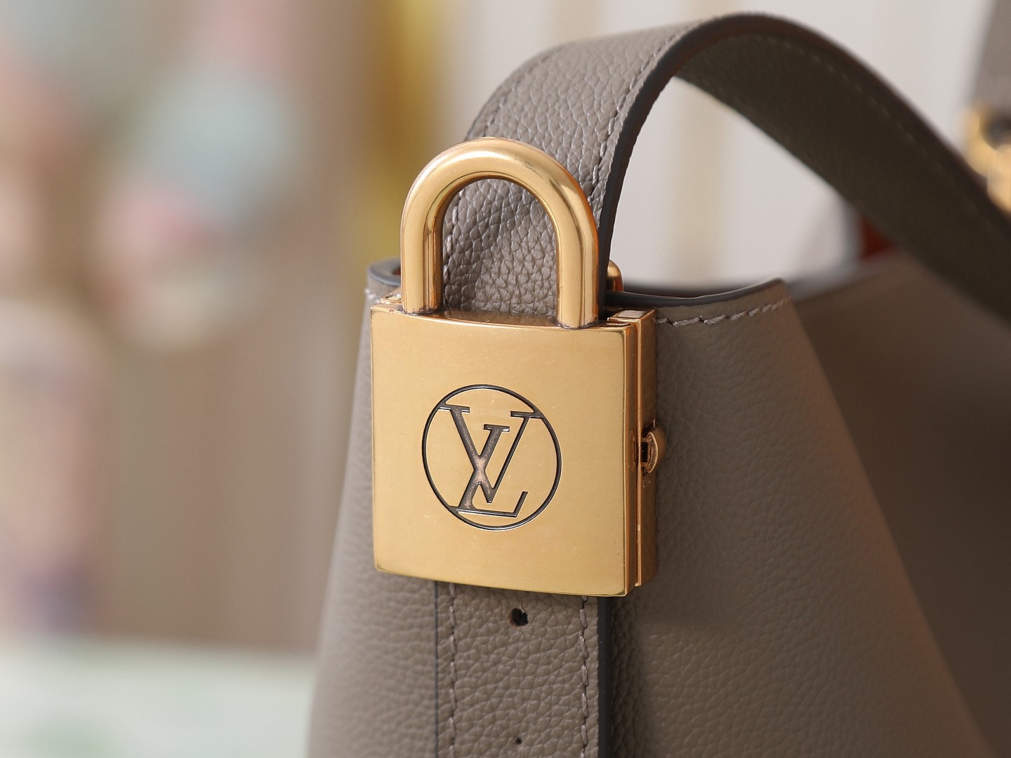 LV All In BB Bucket Bag 10A Version - Image 5