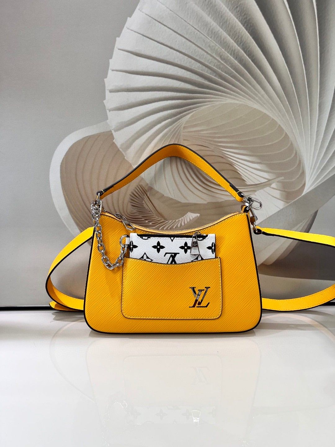 LV Marelle Bag - Image 4