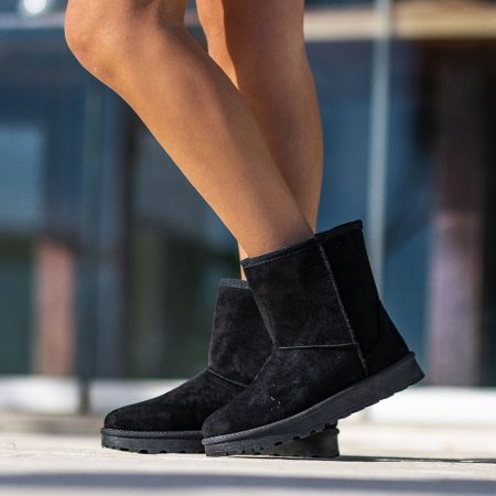 UGG Fall/Winter Classic Short Boots - Image 2