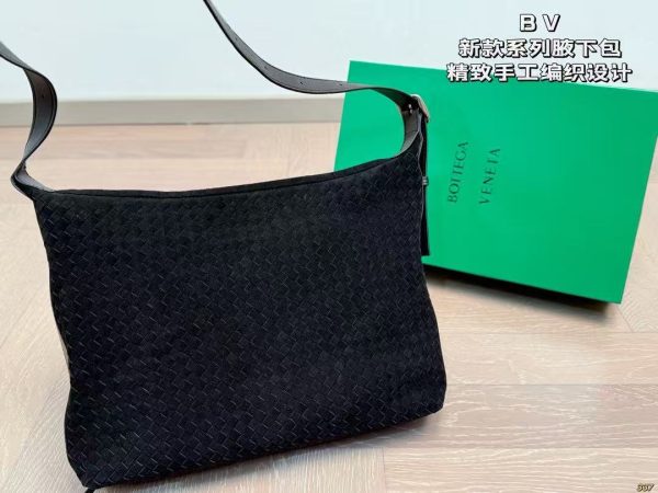 Bottega Bv Woven Underarm Bag