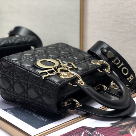 Dior Medium Lady Dior Bag Black Patent Cannage  M0565OWCB_M900 - Image 4