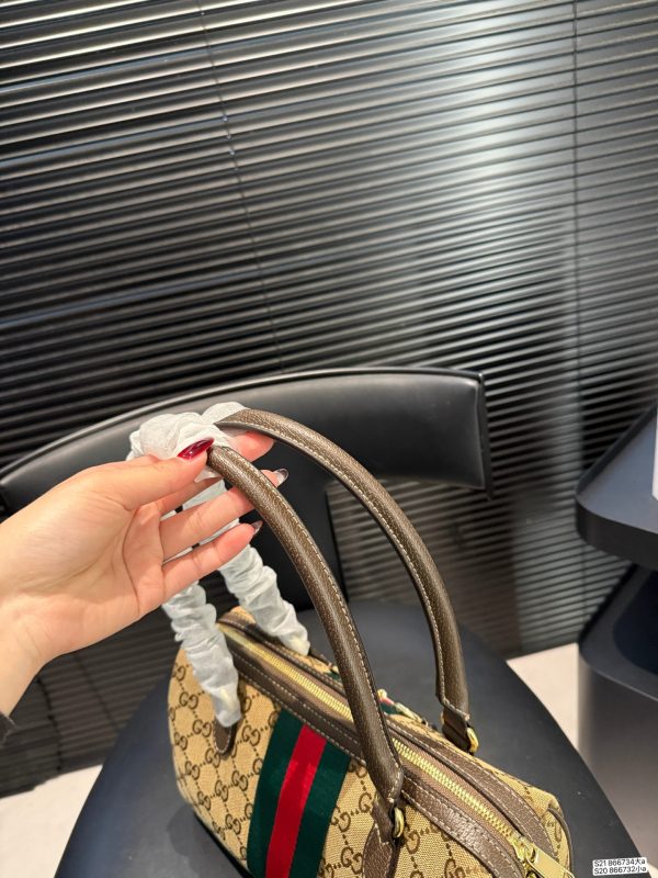 Gucci Handle Bag