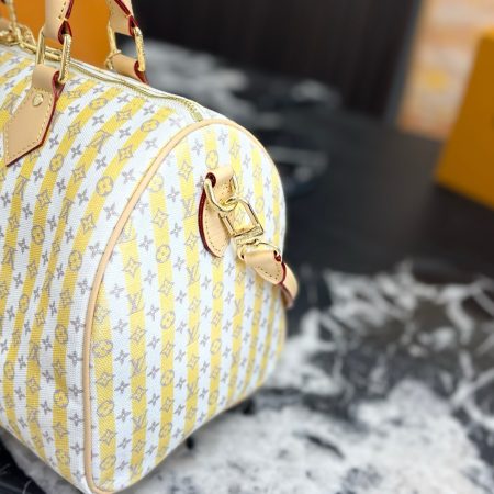 LV Speedy Soft 30 Pillow Case - Image 5
