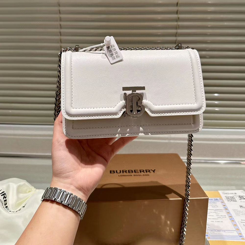 Burberry Single Shoulder Leather Bag Small - Image 4