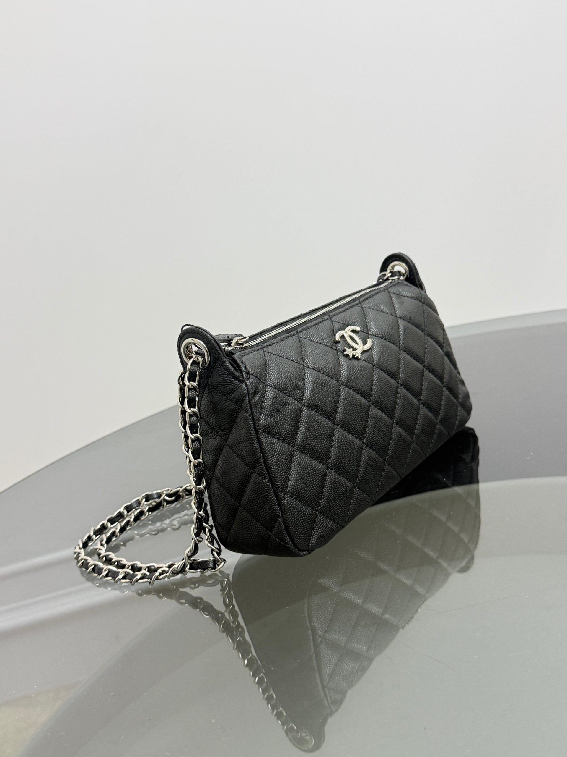 Chanel Caviar Qulited Purse with Chain - Image 1