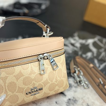 Coach Cosmetic Bag - Image 8